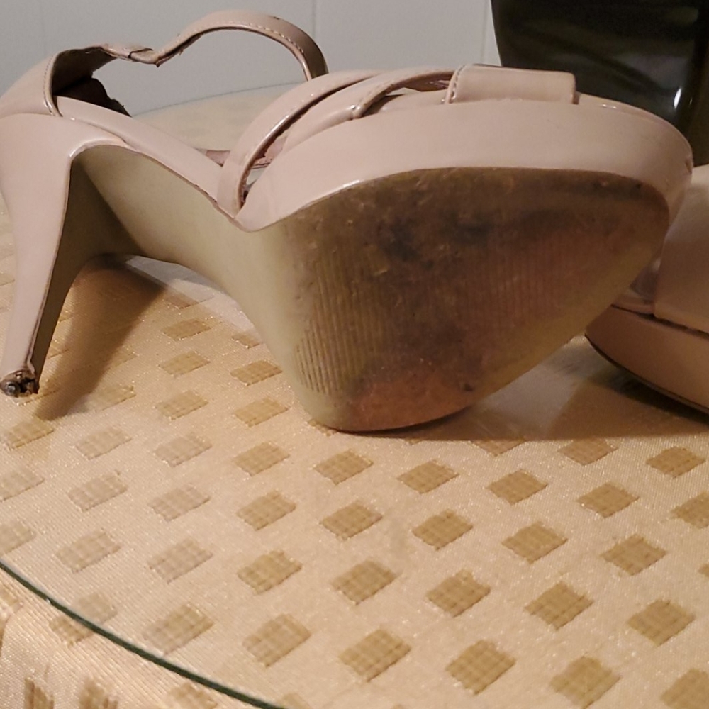 Ladies shoe - Picture 5 of 7